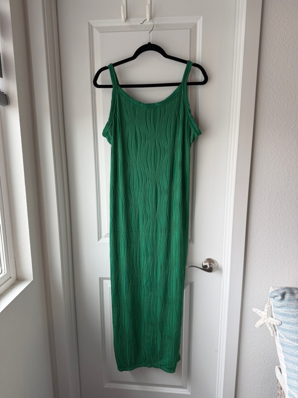 Source Unknown Green Sleeveless Maxi Dress with Textured Wave Knit